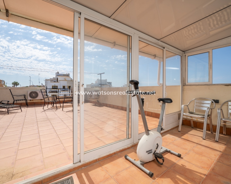 Resale - Quad - Urb. La Marina