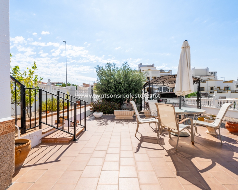 Resale - Quad - Urb. La Marina