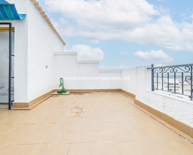 Resale - Quad - Urb. La Marina