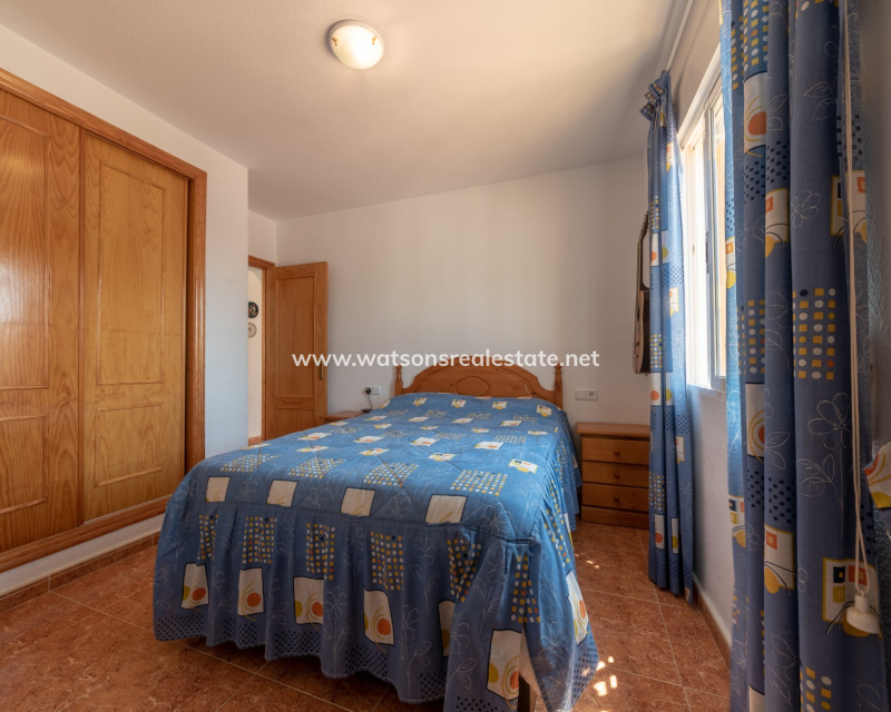 Resale - Quad - Urb. La Marina