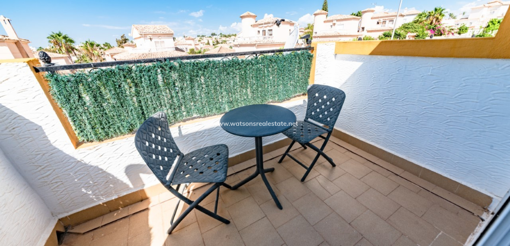Resale - Quad - Urb. La Marina