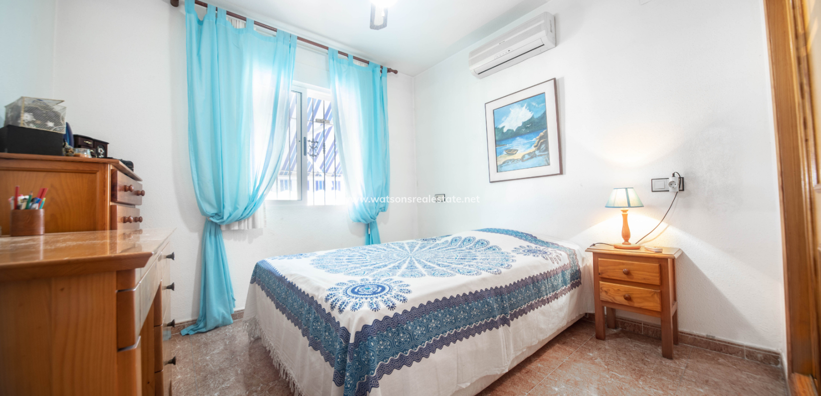 Resale - Quad - Urb. La Marina