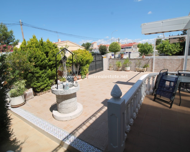 Resale - Quad - Urb. La Marina