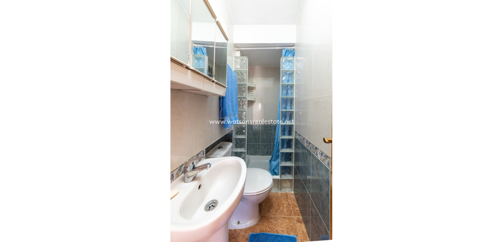 Resale - Quad - Urb. La Marina