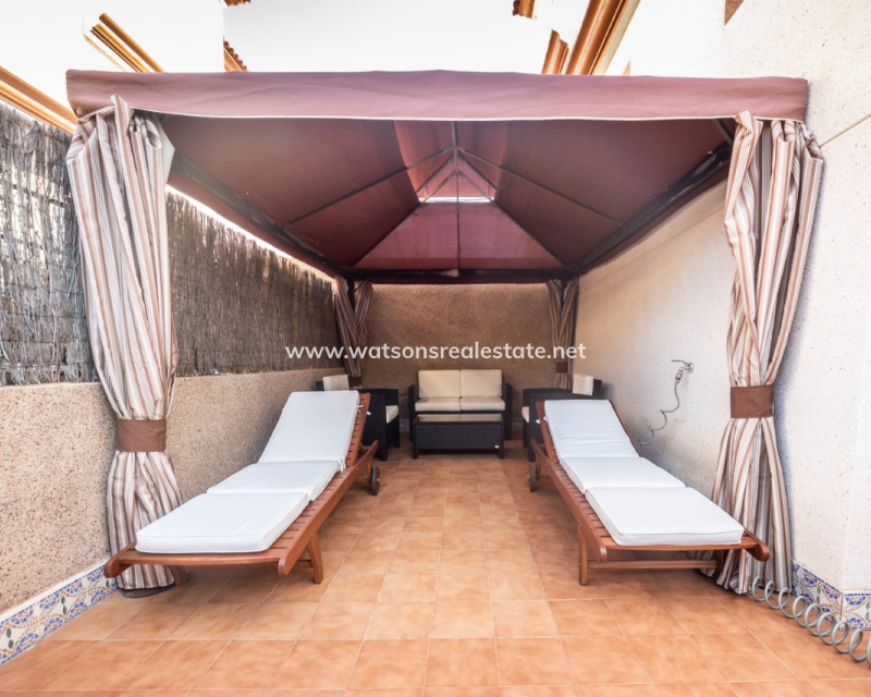 Resale - Quad - Urb. La Marina