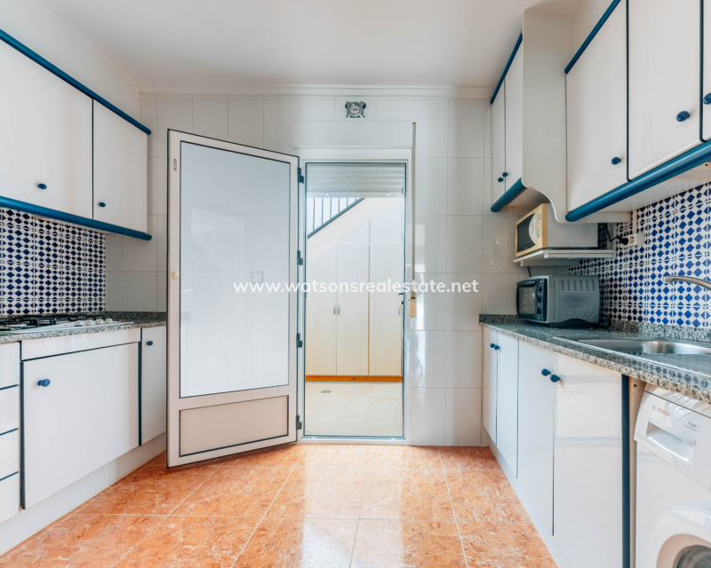 Resale - Quad - Urb. La Marina