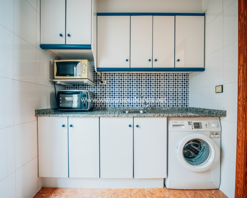 Resale - Quad - Urb. La Marina