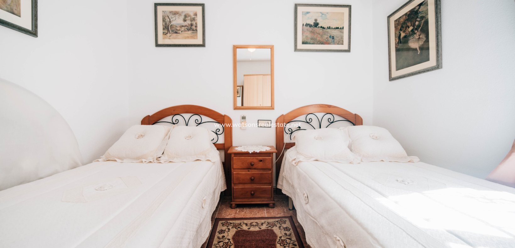 Resale - Quad - Urb. La Marina