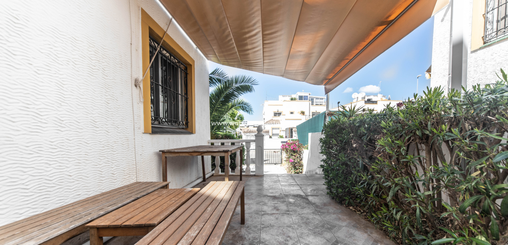 Resale - Quad - Urb. La Marina