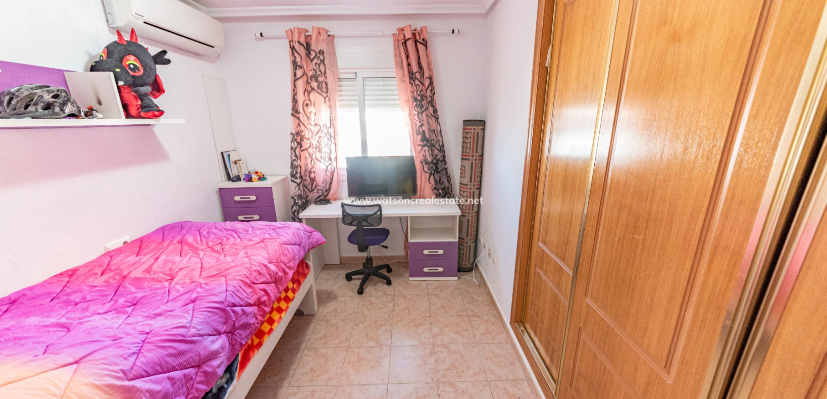 Resale - Quad - Urb. La Marina