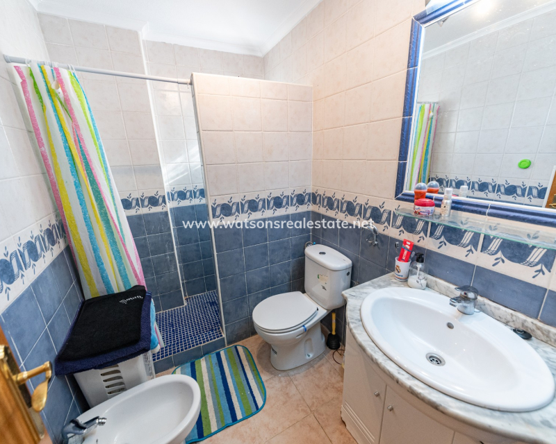 Resale - Quad - Urb. La Marina
