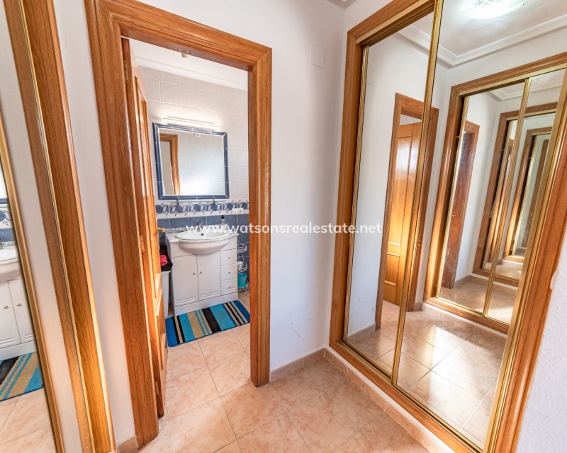 Resale - Quad - Urb. La Marina