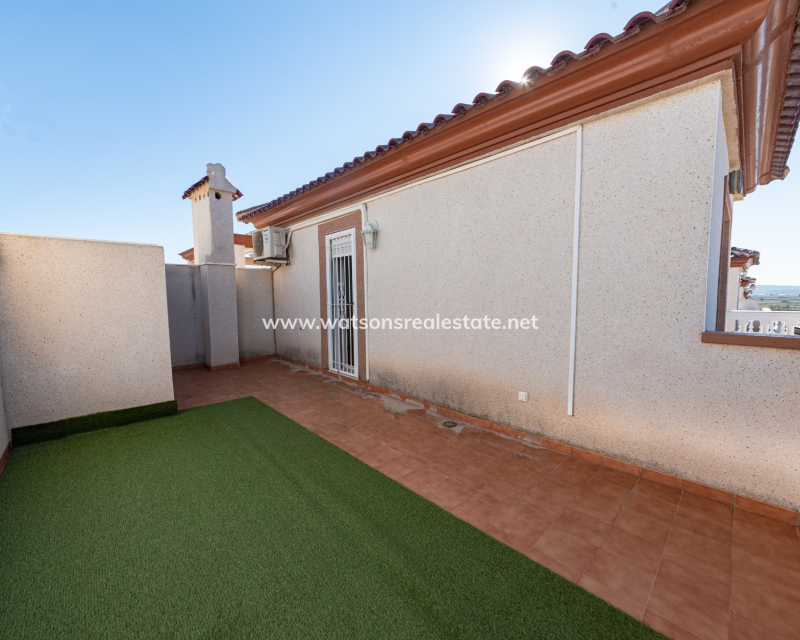 Resale - Quad - Urb. La Marina
