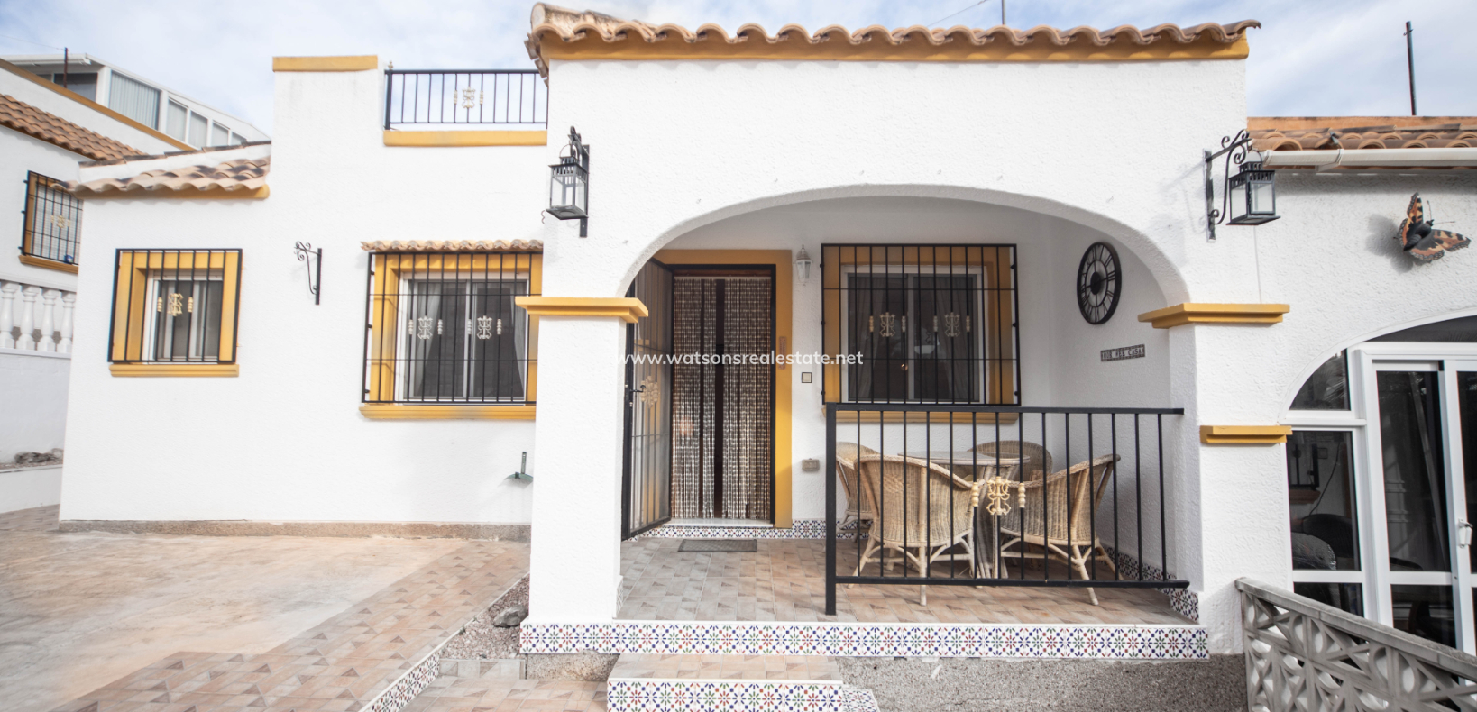 Resale - Quad - Urb. La Marina