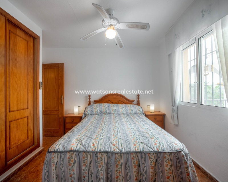 Resale - Quad - Urb. La Marina