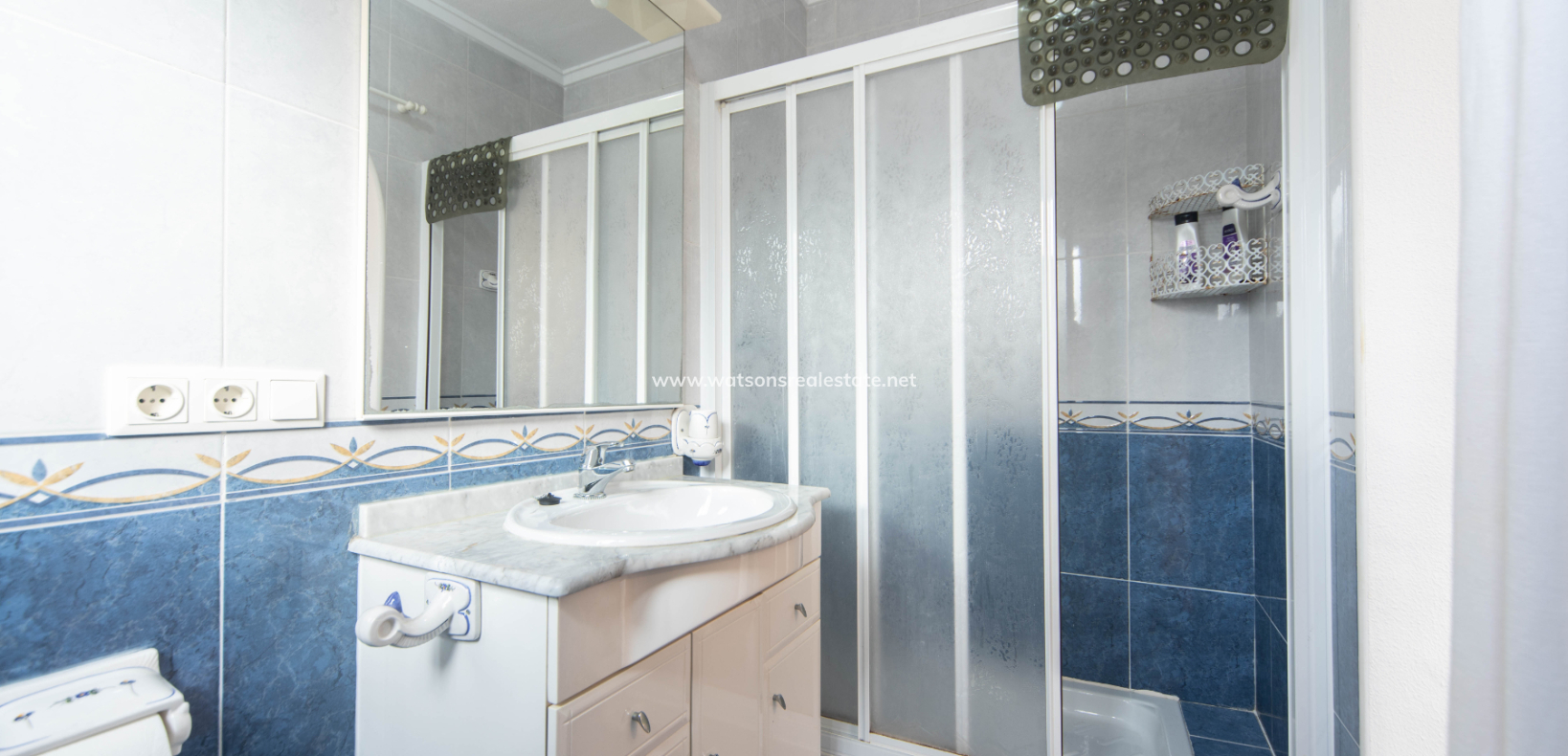 Resale - Quad - Urb. La Marina