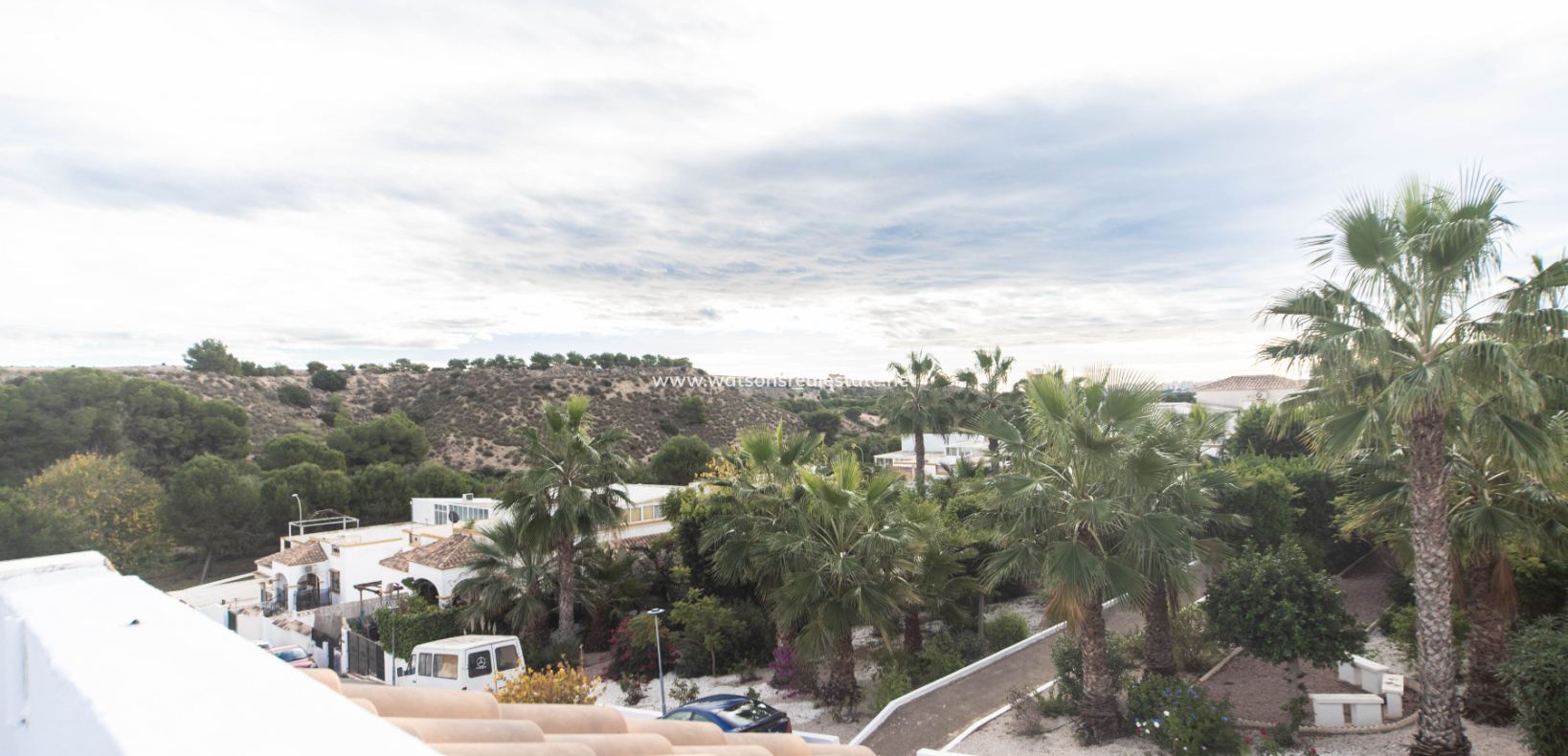 Resale - Quad - Urb. La Marina