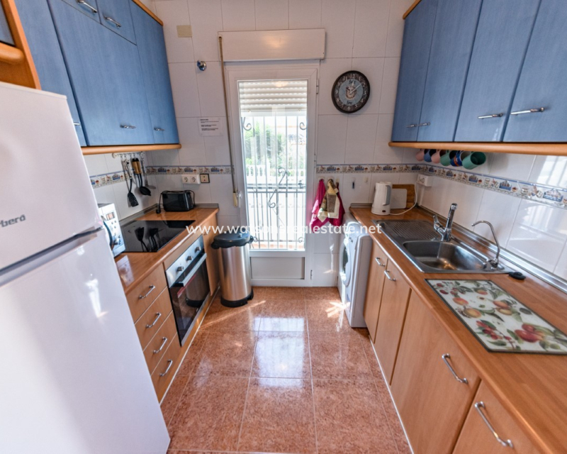 Resale - Quad - Urb. La Marina