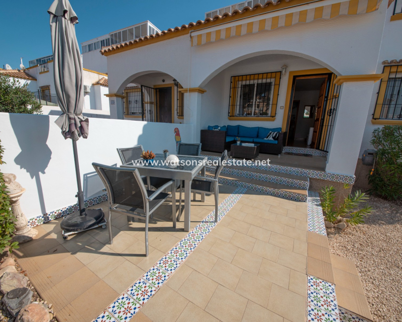 Resale - Quad - Urb. La Marina