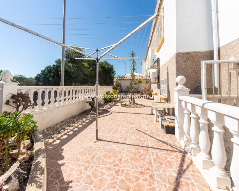 Resale - Quad - Urb. La Marina