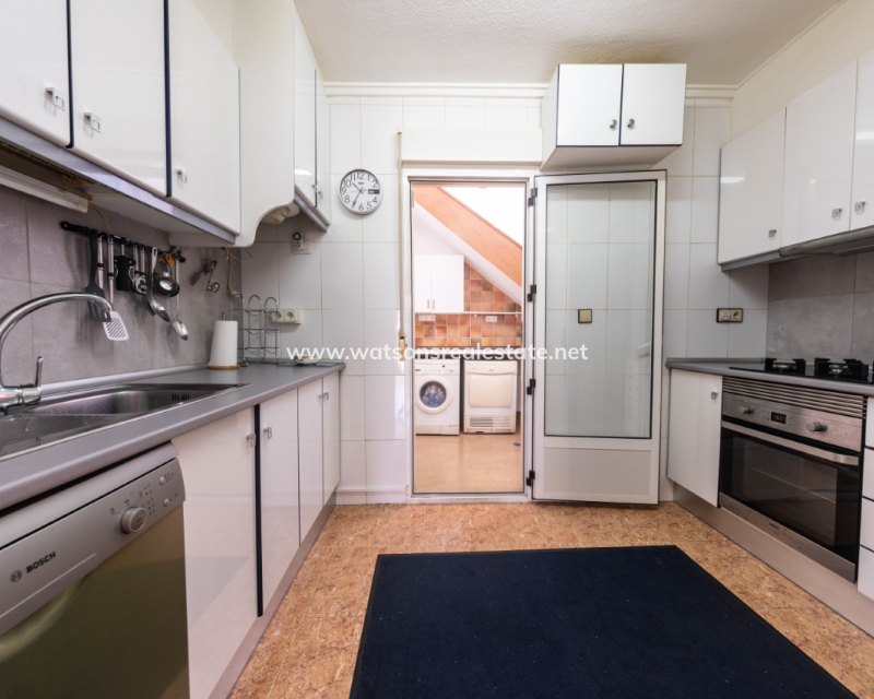 Resale - Quad - Urb. La Marina