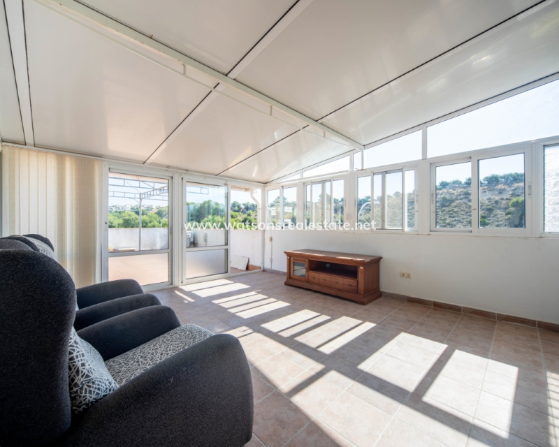 Resale - Quad - Urb. La Marina