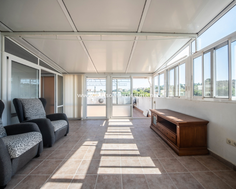 Resale - Quad - Urb. La Marina