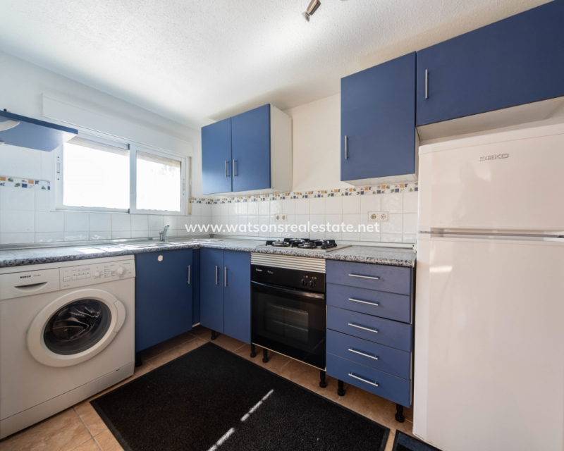 Resale - Quad - Urb. La Marina