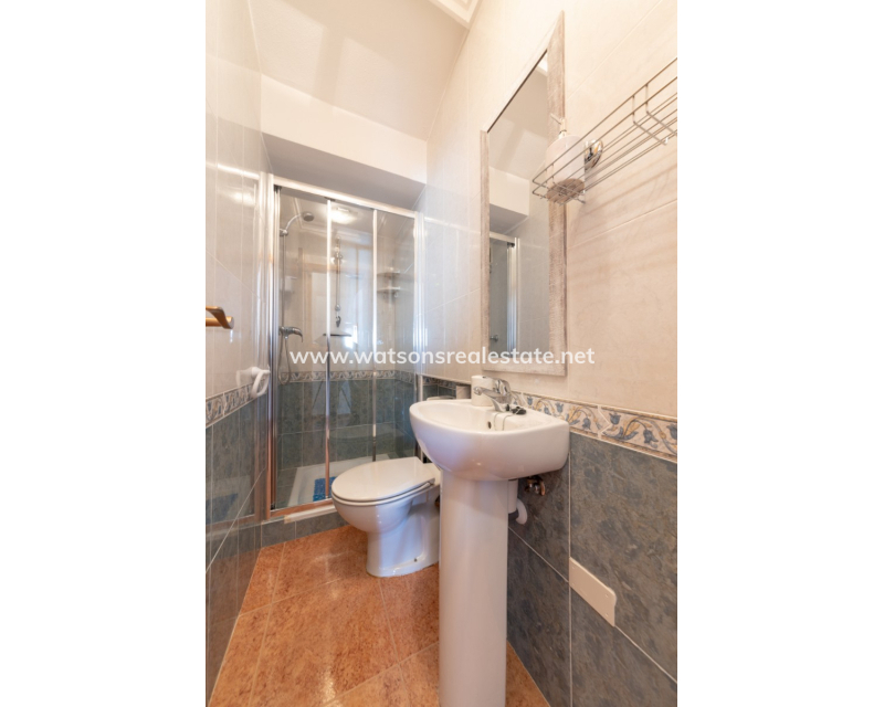 Resale - Quad - Urb. La Marina