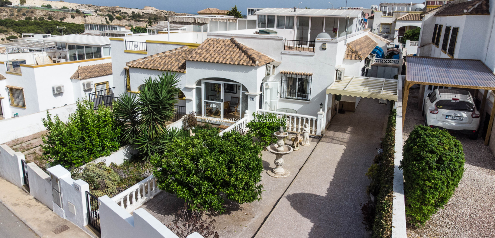 Resale - Quad - Urb. La Marina