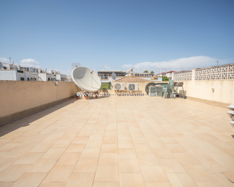 Resale - Quad - Urb. La Marina