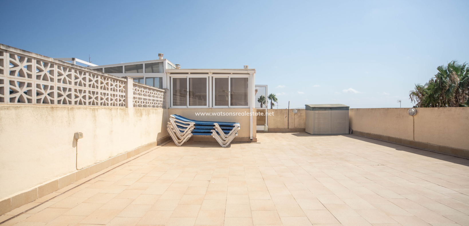 Resale - Quad - Urb. La Marina
