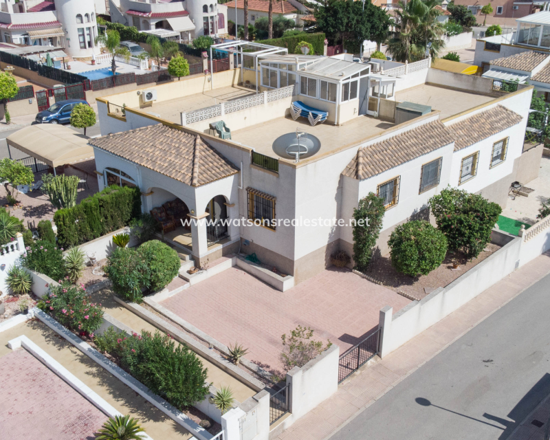 Resale - Quad - Urb. La Marina