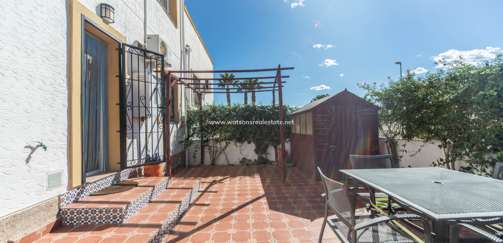 Resale - Quad - Urb. La Marina