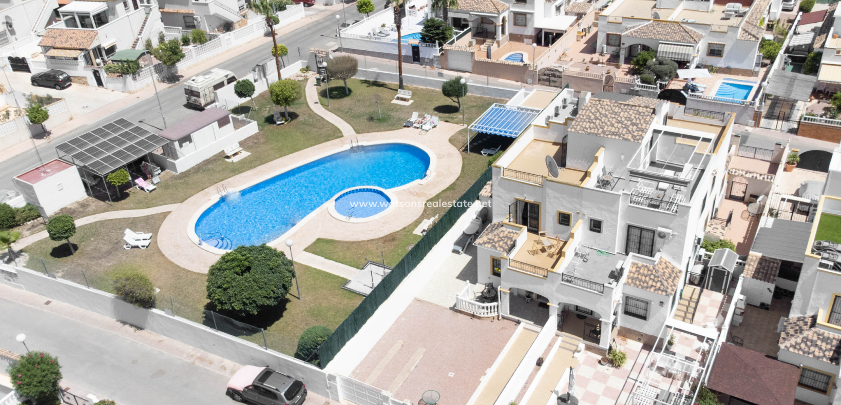 Resale - Quad - Urb. La Marina