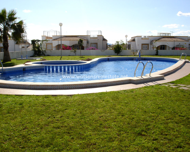 Resale - Quad - Urb. La Marina