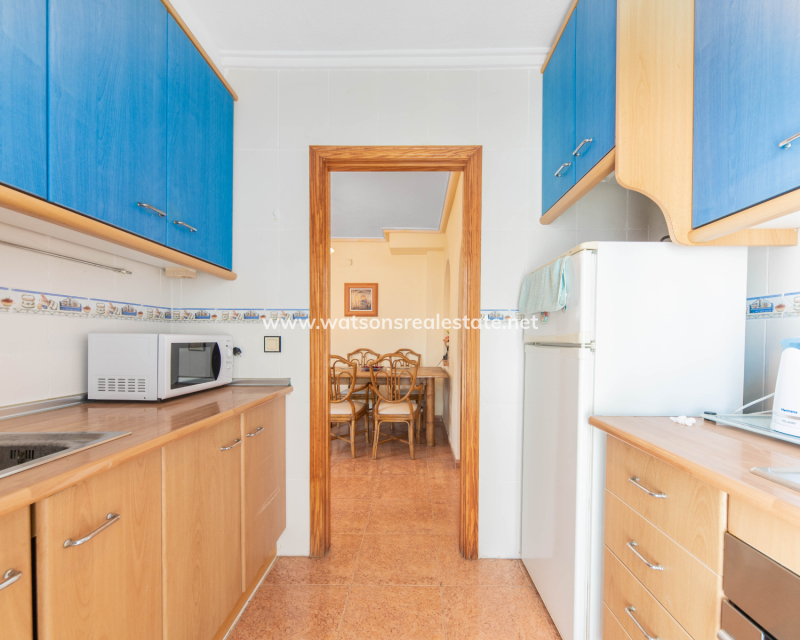 Resale - Quad - Urb. La Marina