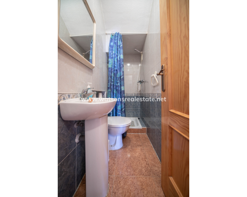 Resale - Quad - Urb. La Marina