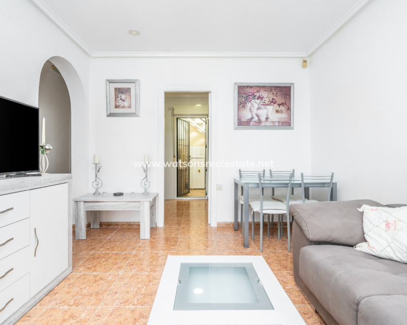 Resale - Quad - Urb. La Marina
