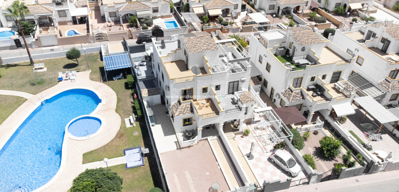 Resale - Quad - Urb. La Marina