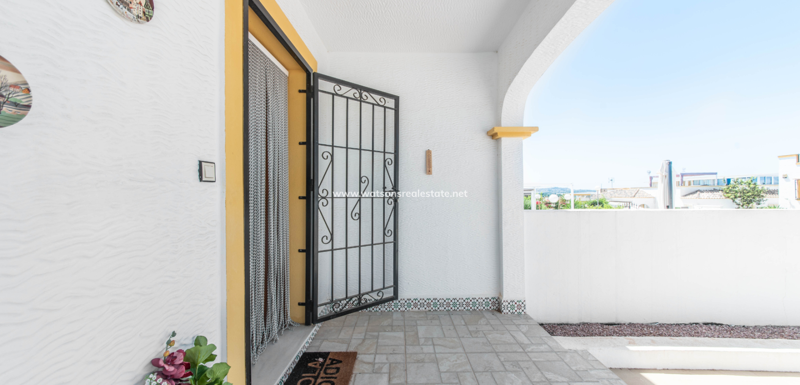 Resale - Quad - Urb. La Marina