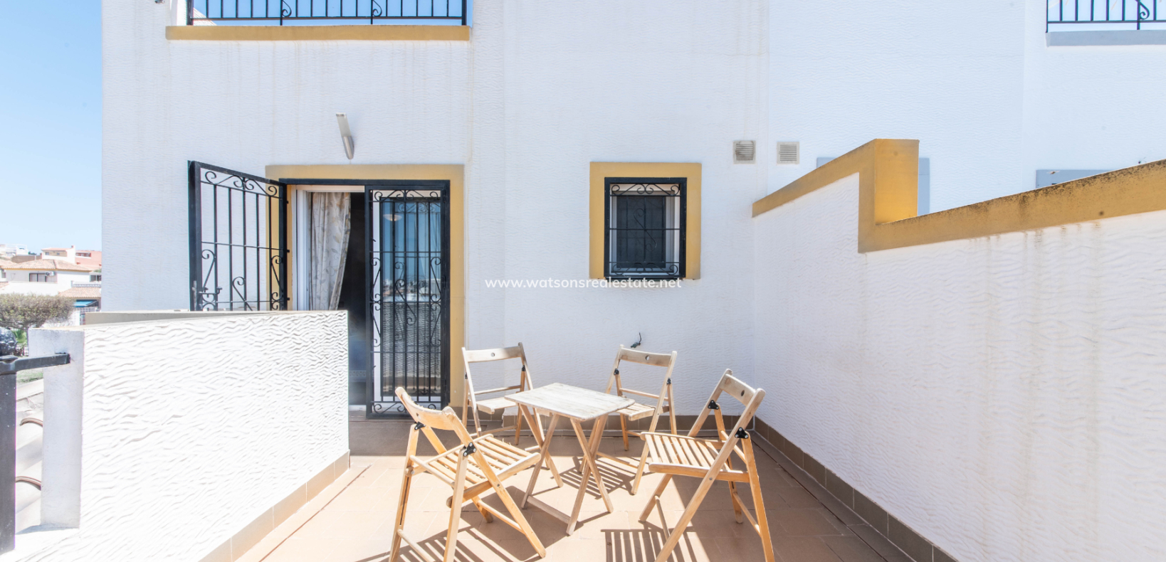 Resale - Quad - Urb. La Marina