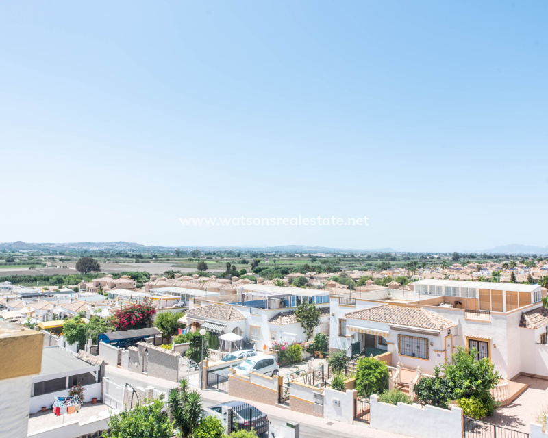 Resale - Quad - Urb. La Marina