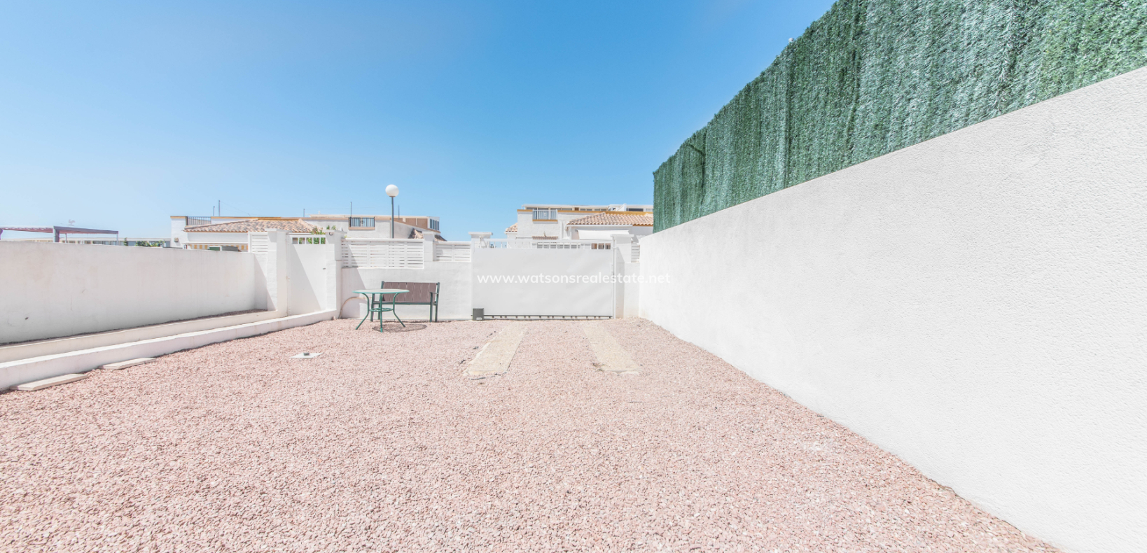 Resale - Quad - Urb. La Marina
