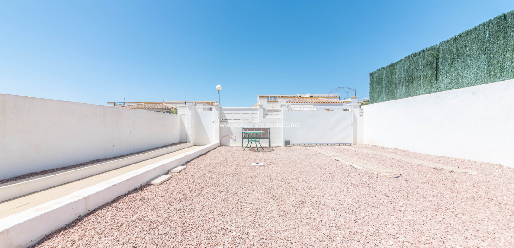 Resale - Quad - Urb. La Marina