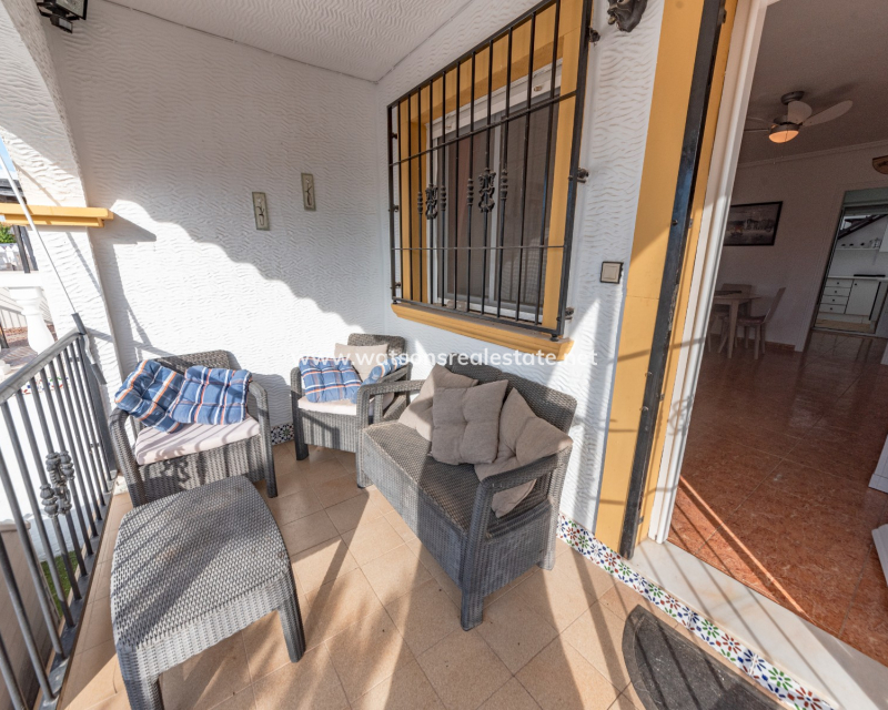 Resale - Quad - Urb. La Marina