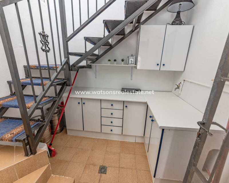 Resale - Quad - Urb. La Marina