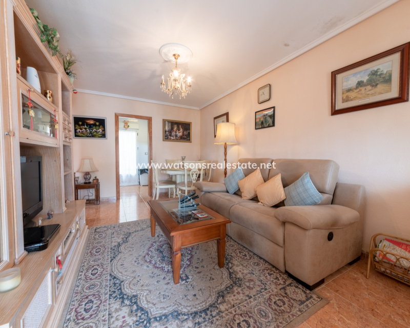 Resale - Quad - Urb. La Marina