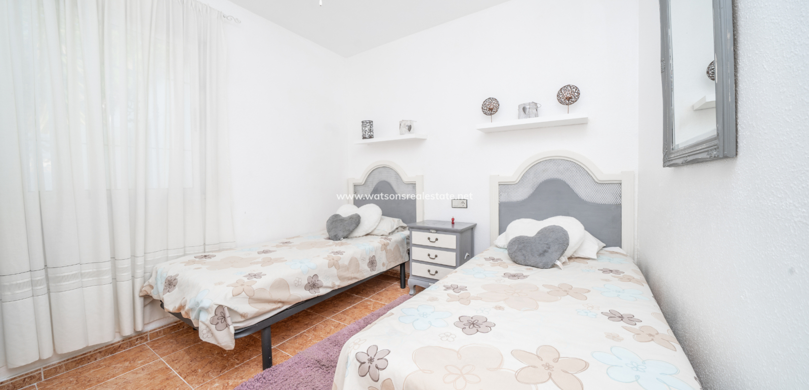 Resale - Quad - Urb. La Marina