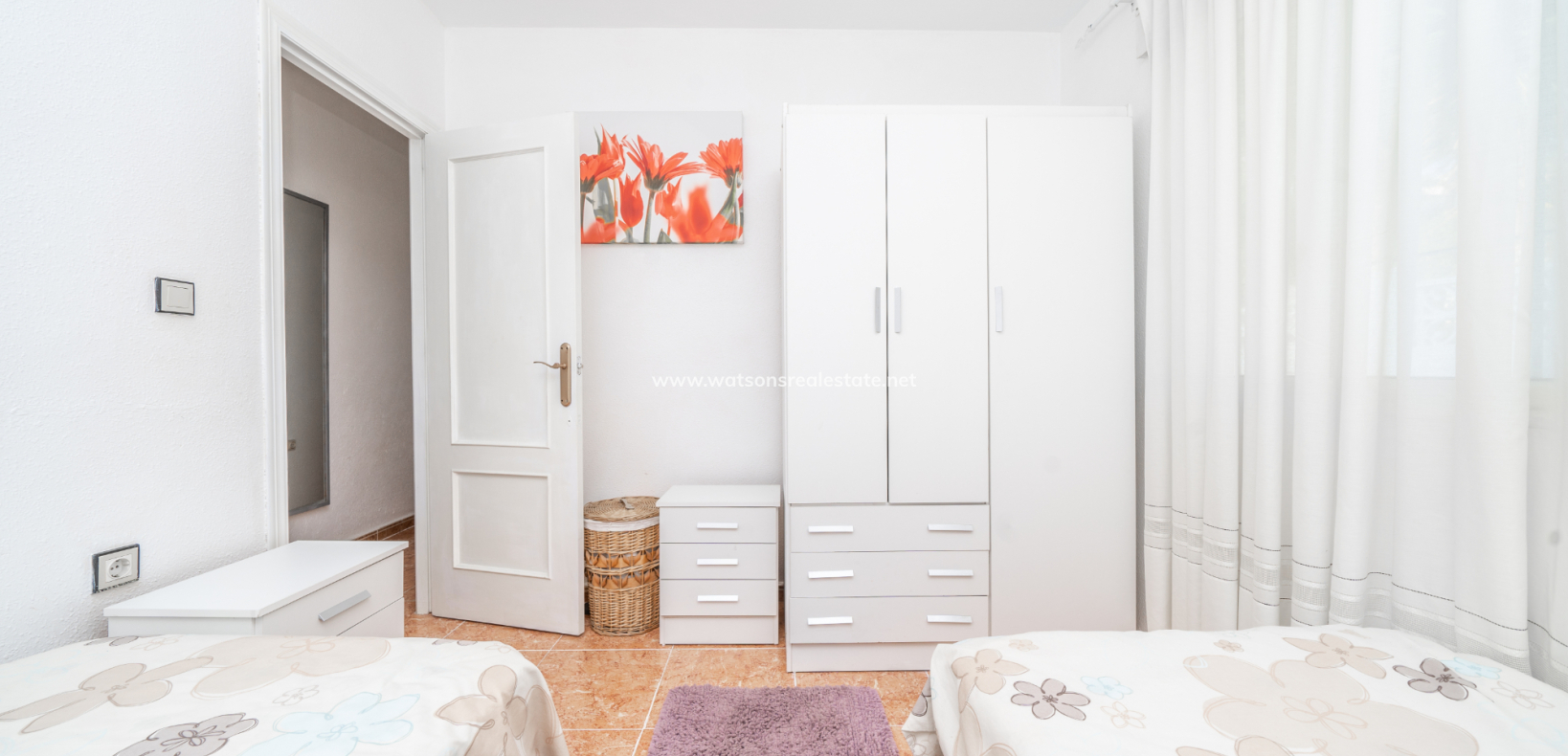 Resale - Quad - Urb. La Marina